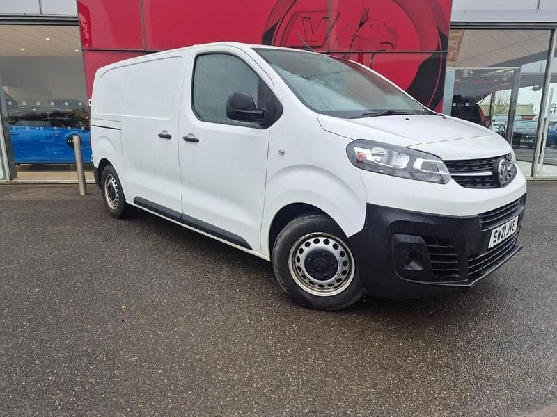 Used Vauxhall Vivaro Edition 100 HP (73 kW) 2021 White MPV