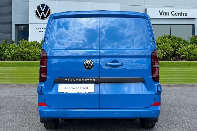 New VW Transporter 2026 Blue Van