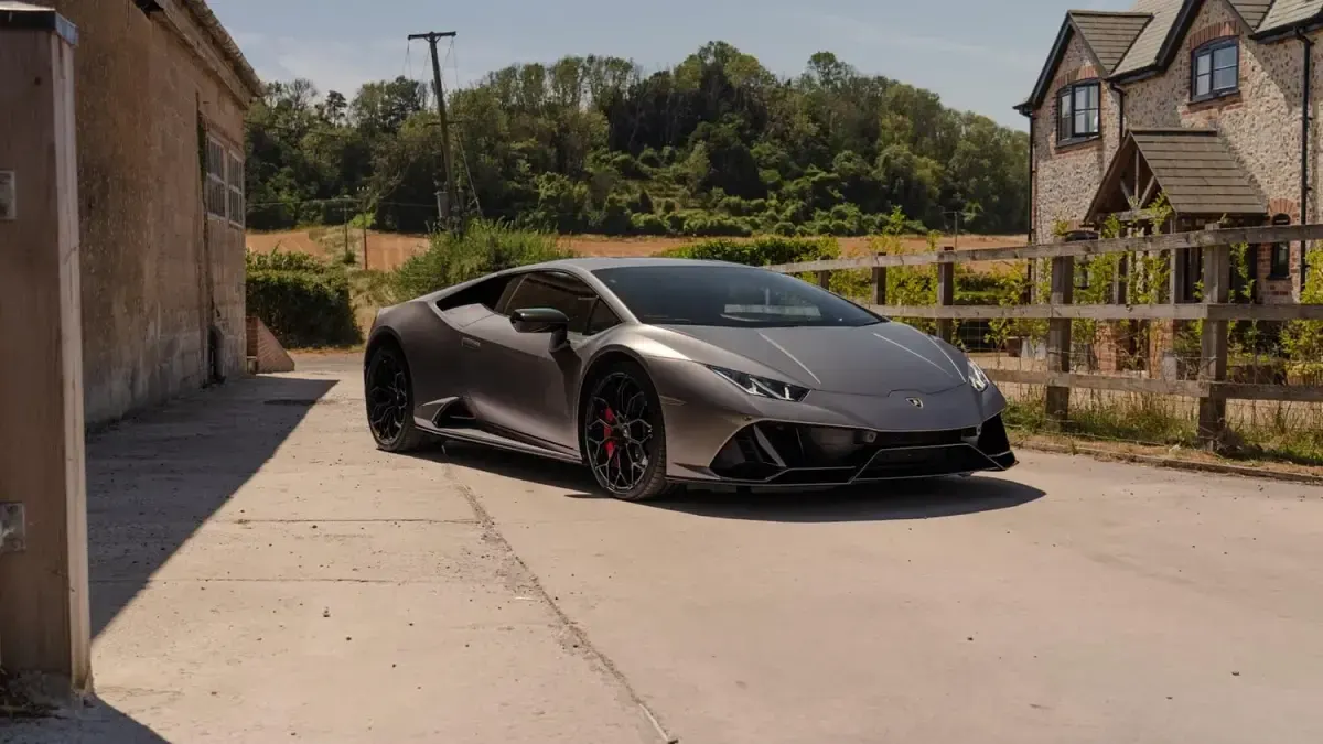 Used Lamborghini Huracán 640 HP (470 kW) 2020 Grey Coupe