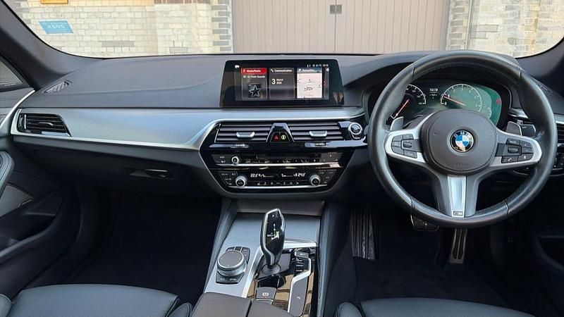 Used BMW 520 M Sport 181 HP (133 kW) 2019 Black