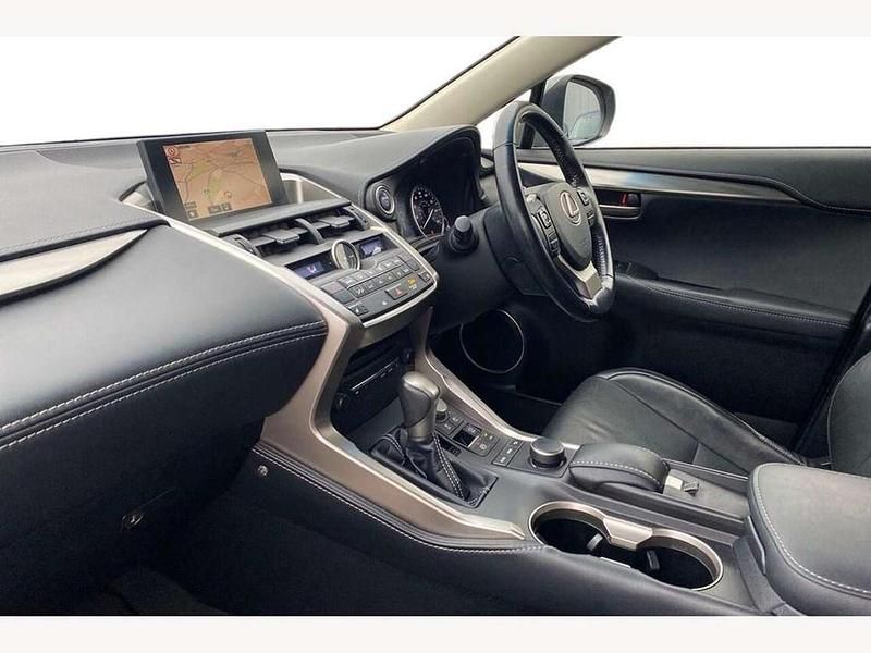 Used Lexus NX300h Luxury Line 197 HP (144 kW) 2017 Grey SUV