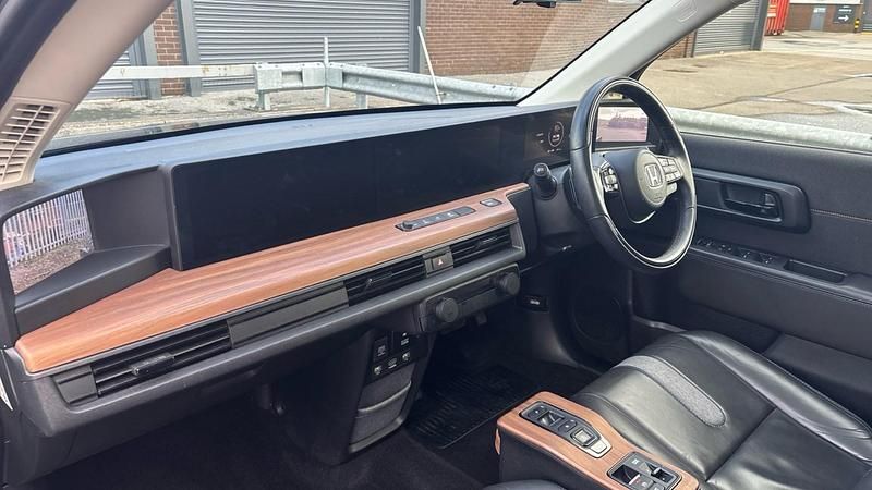 Used Honda e Advance 113 kW (154 HP) 2020 Black Hatchback