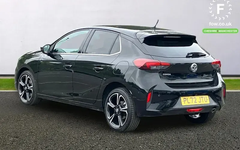 Used Vauxhall Corsa Ultimate 101 HP (74 kW) 2023 Black Hatchback