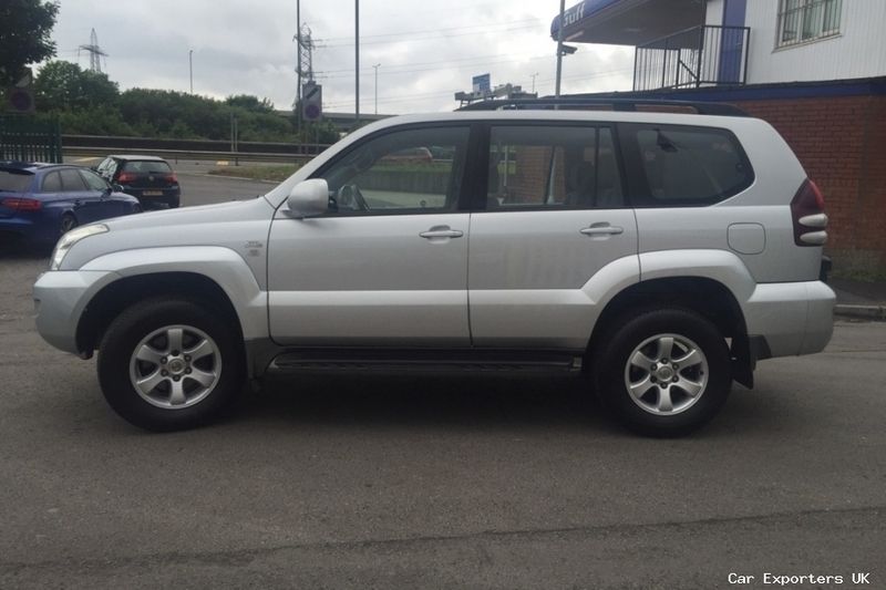 Used Toyota Land Cruiser 161 HP (118 kW) 2003 SUV