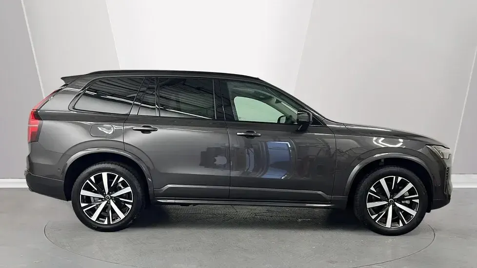 Used Volvo XC90 Plus 455 HP (334 kW) 2025 Grey SUV