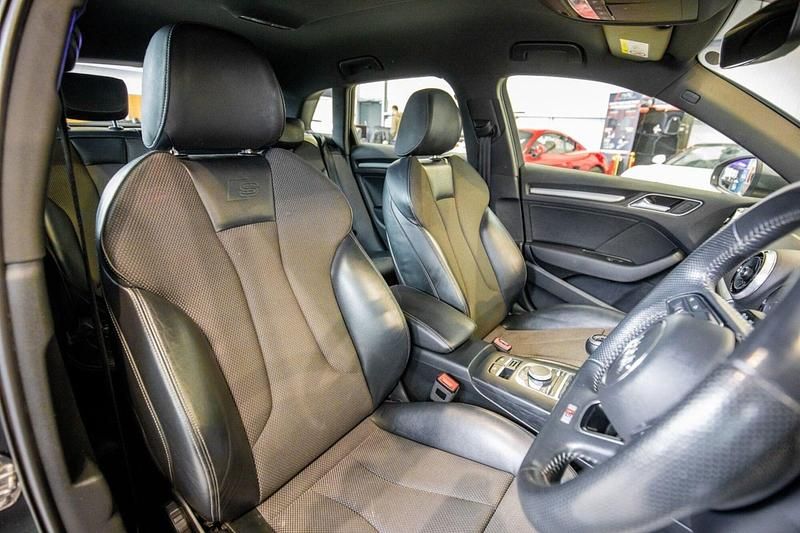 Used Audi A3 Sportback S-Line 150 HP (110 kW) 2018 Grey Hatchback