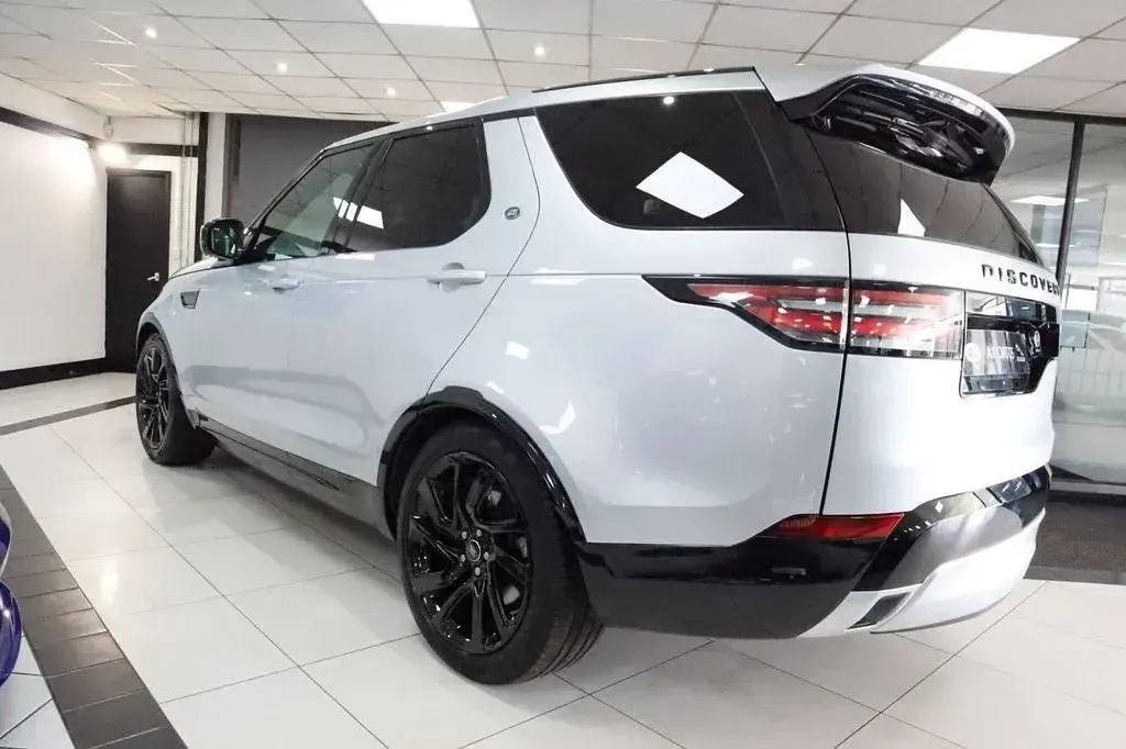 Used Land Rover Discovery HSE Luxury 2019 Silver SUV