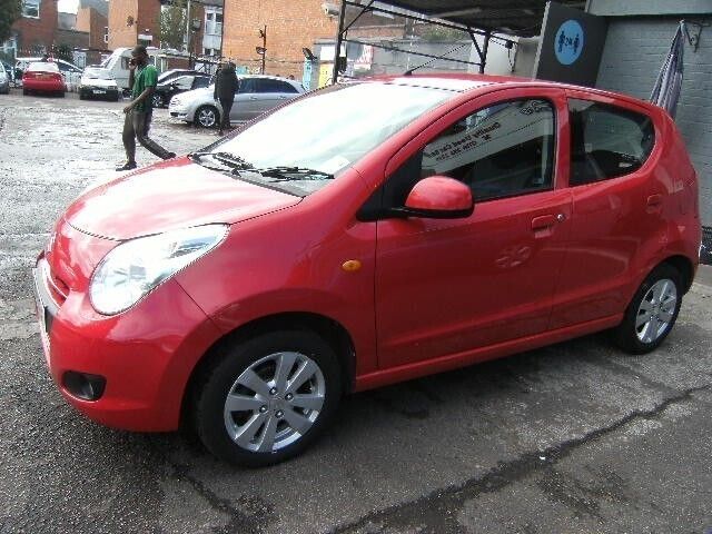 Used Suzuki Alto SZ4 68 HP (50 kW) 2013 Red Hatchback