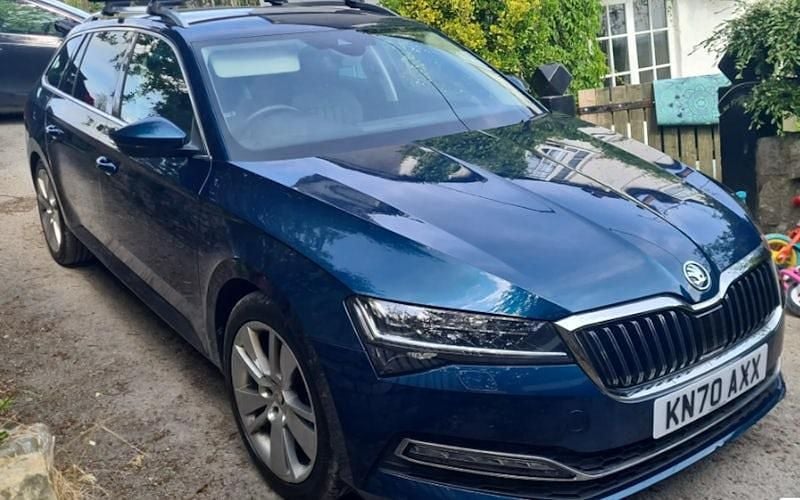Used 2024 Skoda Superb SE L Estate | £18,999 (Super price) - Image 1/1