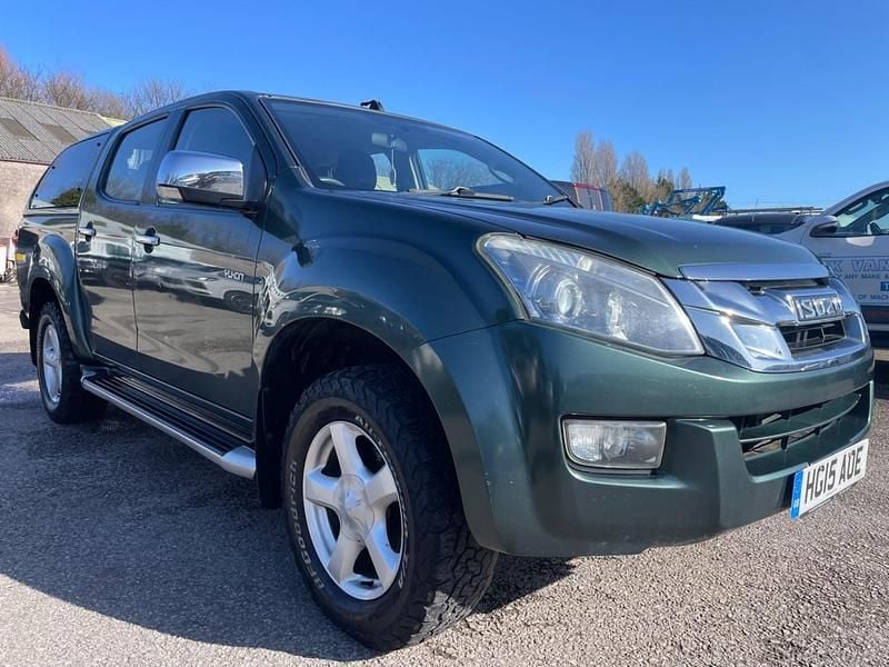 Used Isuzu D-Max 2015 Green Pickup