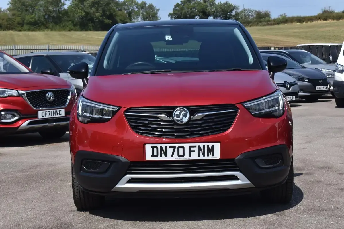 Used Vauxhall Crossland X Business Edition 130 HP (95 kW) 2020 Red SUV
