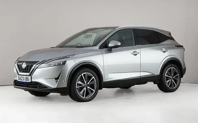 Used Nissan Qashqai Tekna 190 HP (139 kW) 2023 Silver SUV