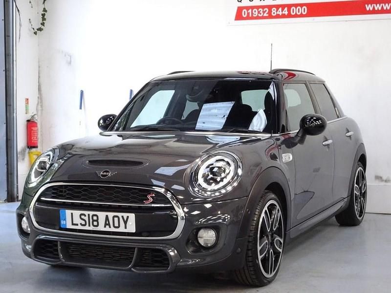 Used Mini Cooper S Hatch 192 HP (141 kW) 2018 Grey Hatchback