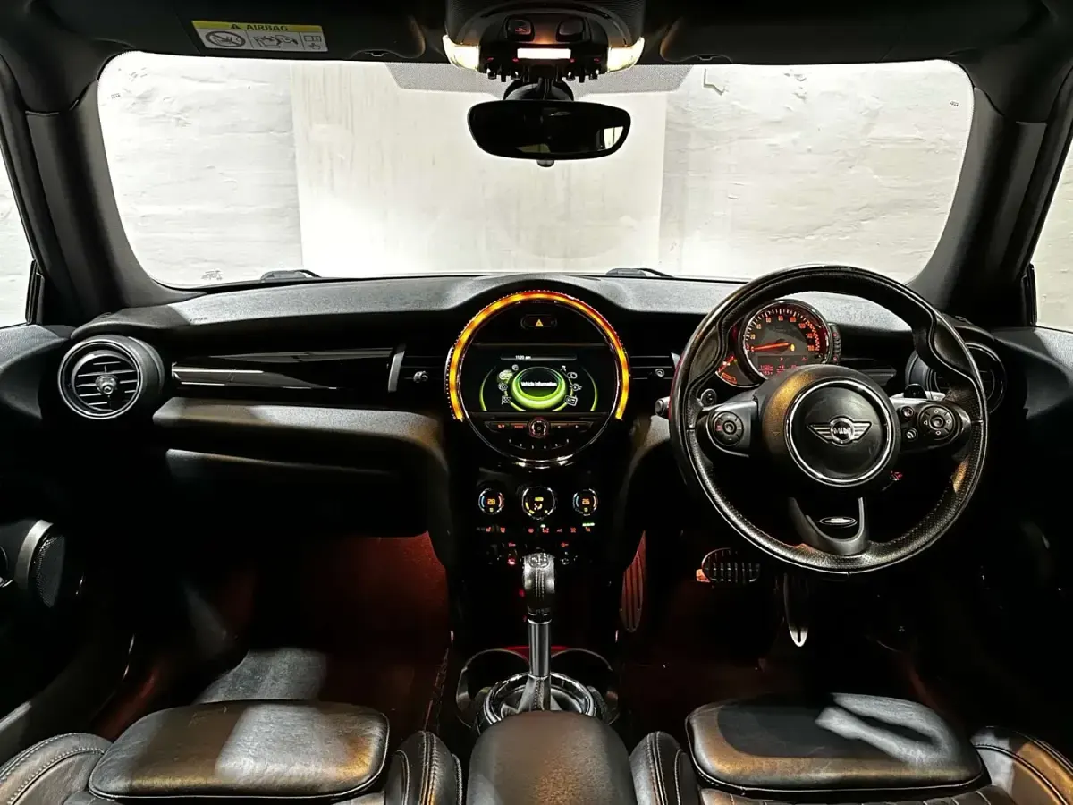 Używany Mini John Cooper Works Hatch 2016 Czarny Hatchback