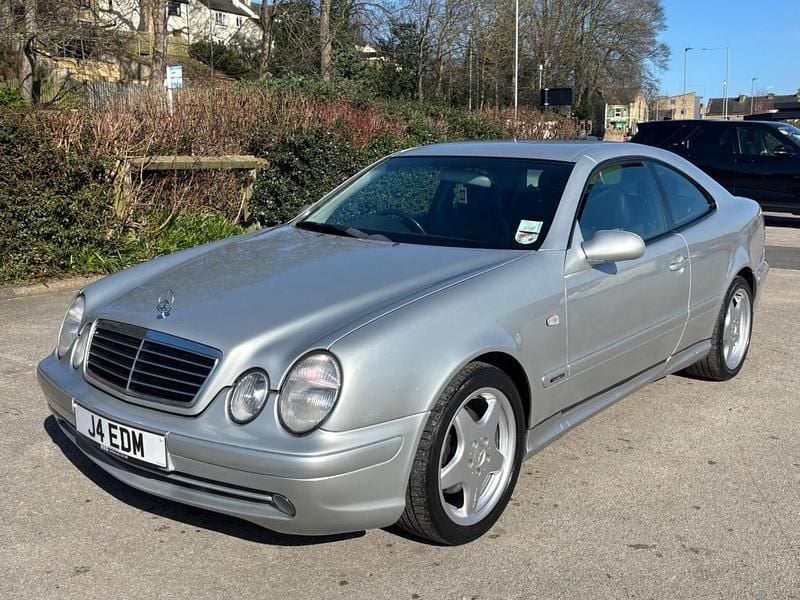 Used Mercedes CLK320 1998 Silver Coupe
