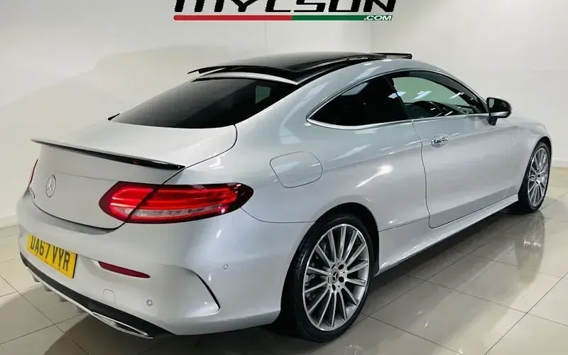 Używany Mercedes C220 AMG Line Premium 170 KM (125 kW) 2018 Coupe