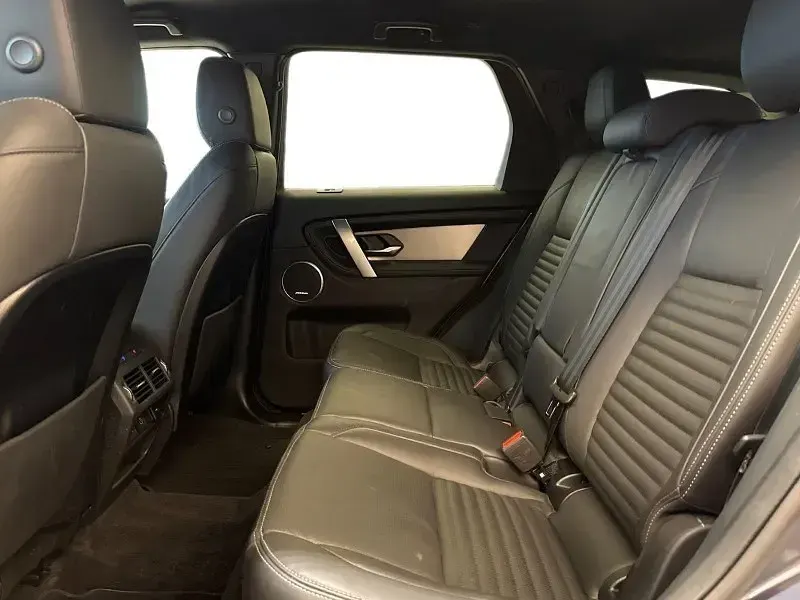 Second-hand Land Rover Discovery Sport HSE Dynamic 2024 Albastru SUV