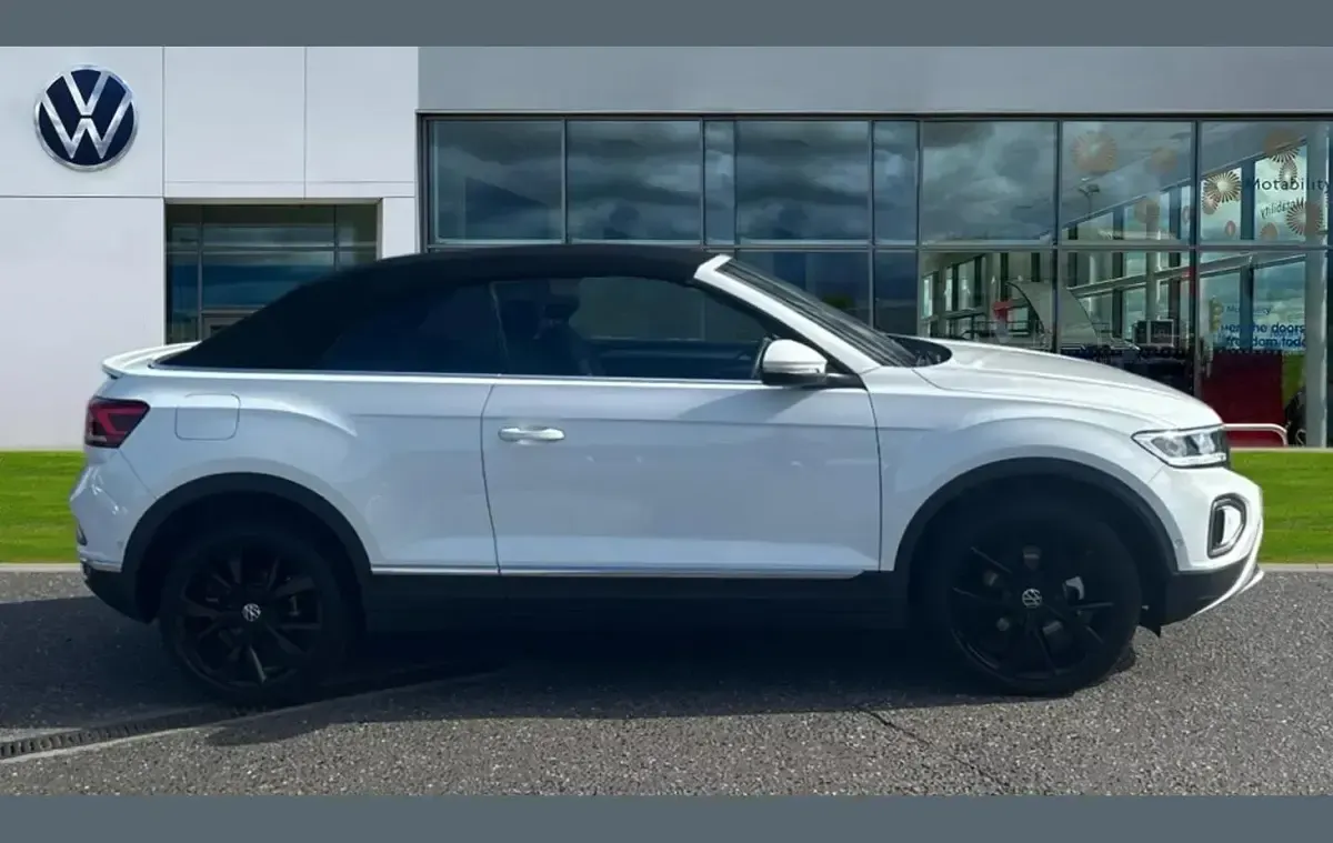New VW T-Roc Cabriolet Style 147 HP (108 kW) 2025 White Cabriolet