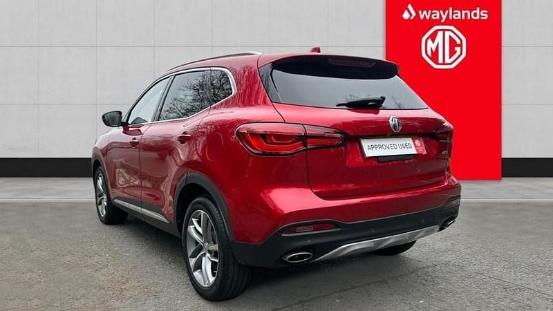 Used MG HS Exclusive 2023 Red SUV
