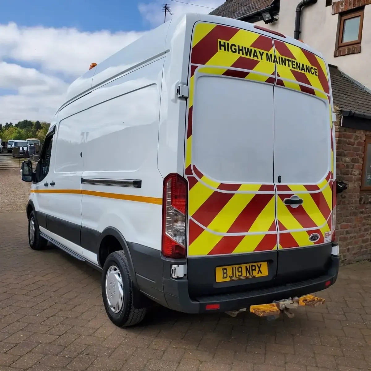 Usado Ford Transit 130 HP (95 kW) 2019 Branco Van