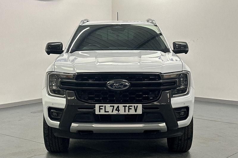 Used Ford Ranger Wildtrack 240 HP (176 kW) 2024 White Pickup