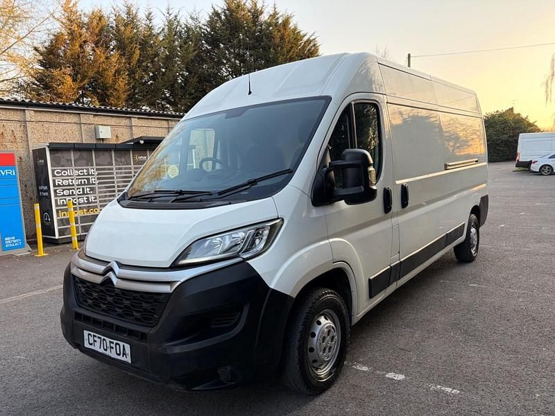 Used Citroën Relay 140 HP (102 kW) 2021 White Van