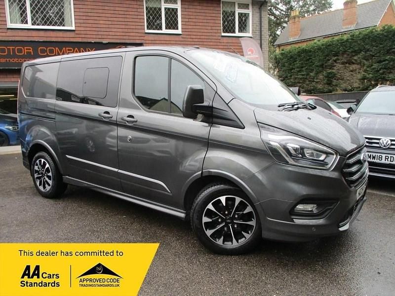 Used Ford Transit Custom Sport 170 HP (125 kW) 2019 Grey Van