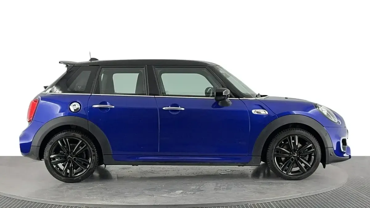 Used Mini Cooper S Hatch 192 HP (141 kW) 2020 Blue Hatchback