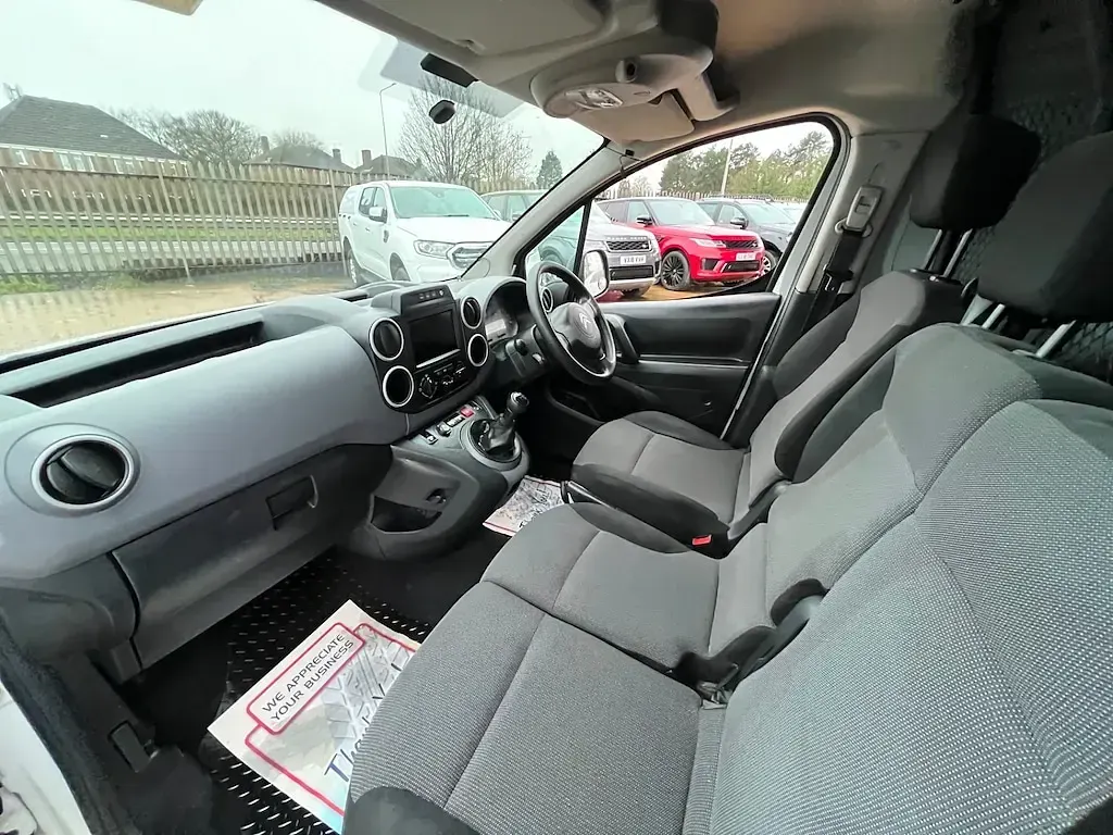 Used Citroën e-Berlingo 2018 White Van