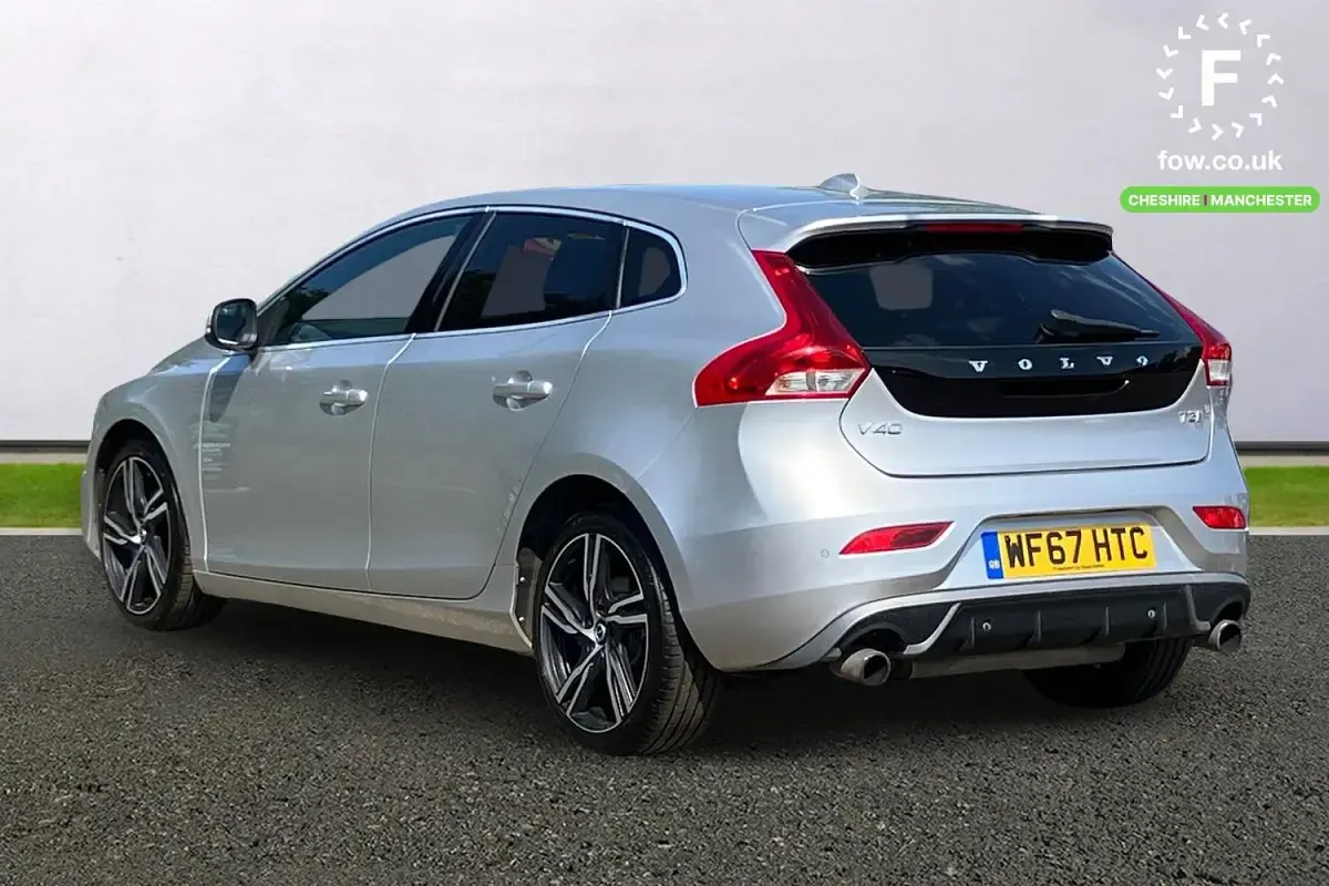 Used Volvo V40 R-Design Pro 2017 Silver Hatchback