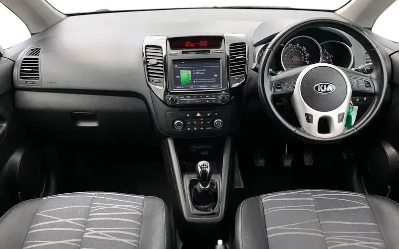 Used Kia Venga 128 HP (94 kW) 2018 Silver Hatchback