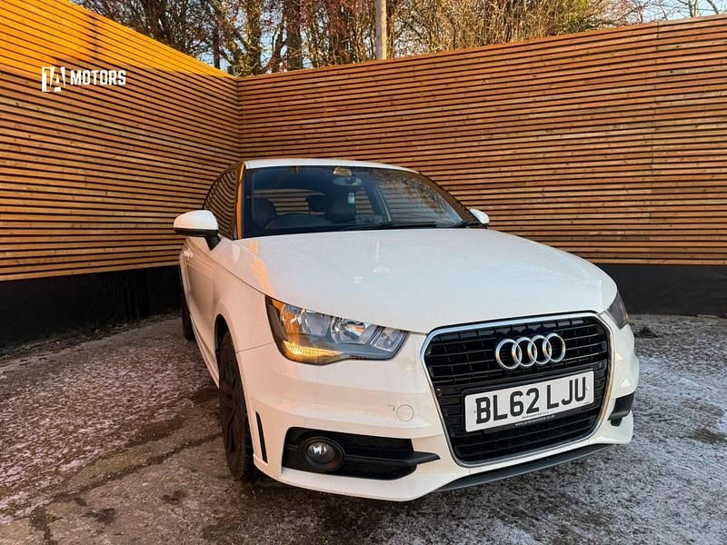 Used Audi A1 S-Line 86 HP (63 kW) 2013 White Hatchback