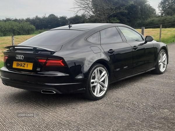 Used Audi A7 214 HP (157 kW) 2016 Black Hatchback