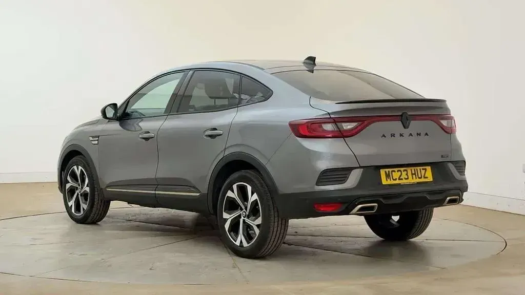 Used Renault Arkana Engineered 142 HP (104 kW) 2023 Grey  SUV