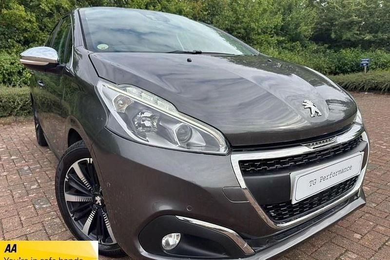 Used 2019 Peugeot 208 S Hatchback | £6,000 (Good price) - Image 1/1