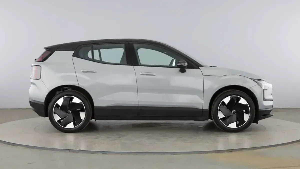 Used Volvo EX30 Performance 314 kW (428 HP) 2025 Grey SUV