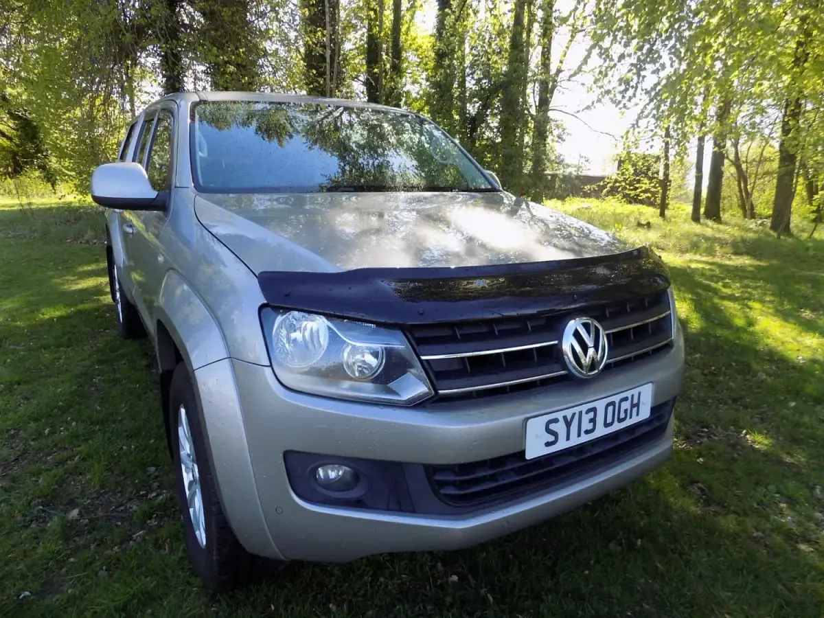 Used VW Amarok Trendline 180 HP (132 kW) 2013 Beige Pickup