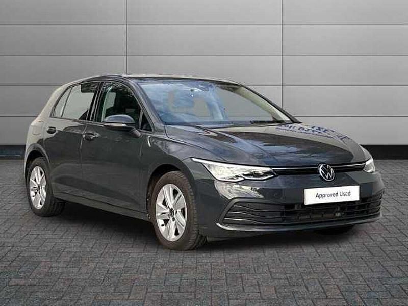 Used VW Golf VIII 130 HP (95 kW) 2023