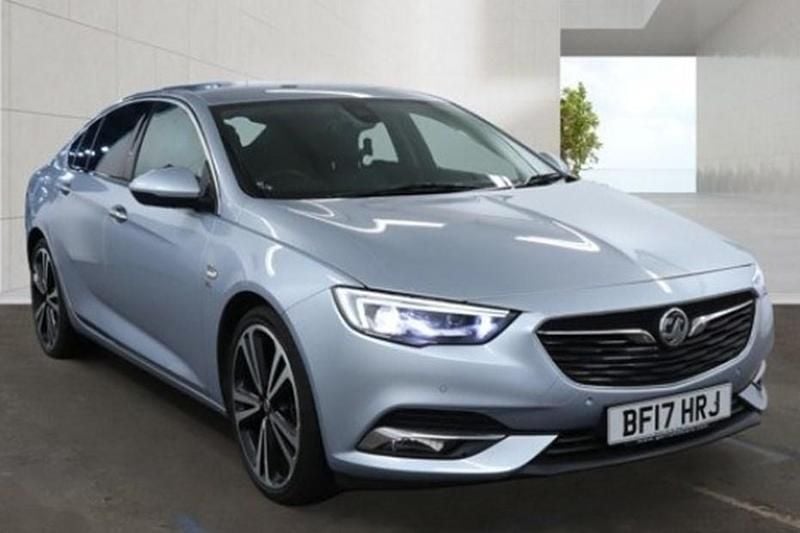 Second-hand Vauxhall Insignia Elite 170 CP (125 kW) 2017