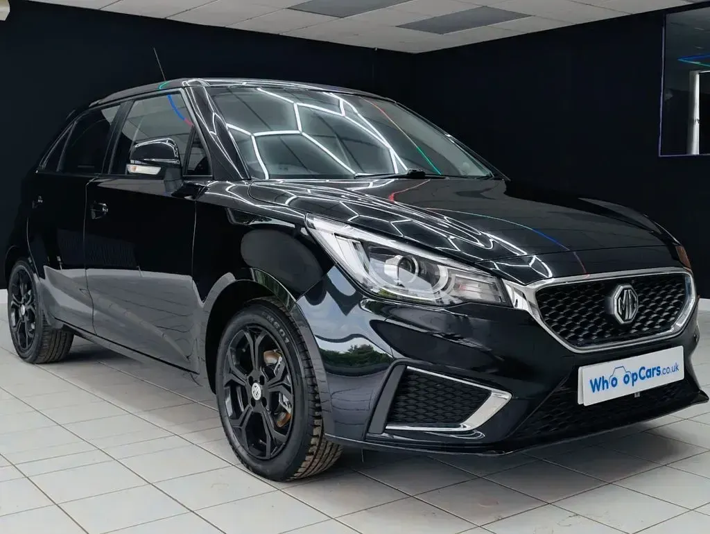 Used MG MG3 Exclusive 106 HP (77 kW) 2022 Black Hatchback
