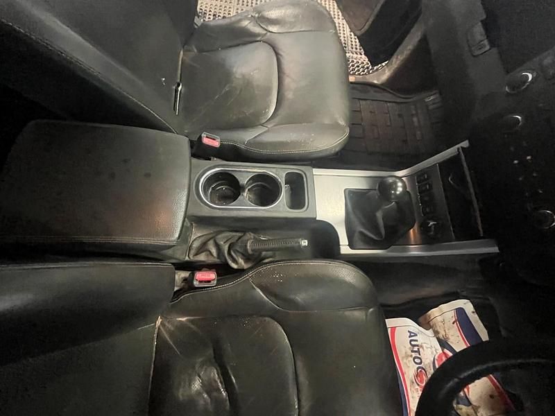 Used Nissan Navara Tekna 2012 Black Pickup