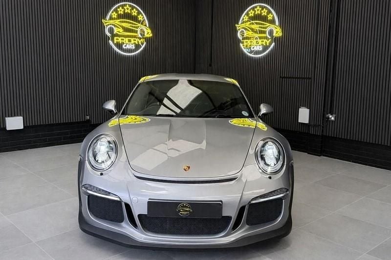 Used Porsche 911 GT3 RS 500 HP (367 kW) 2016 Silver Coupe