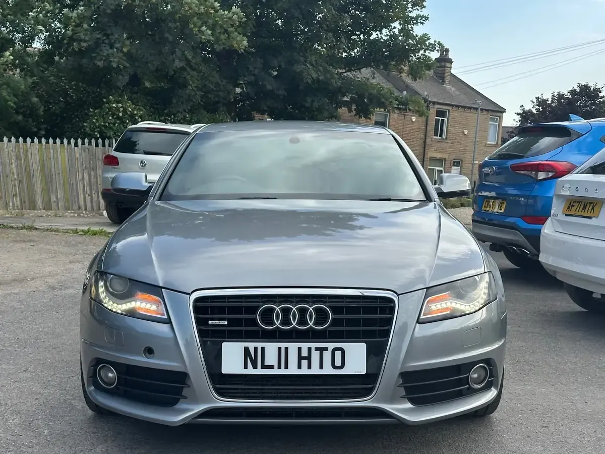 Used Audi A4 S-Line 236 HP (173 kW) 2011 Grey Sedan