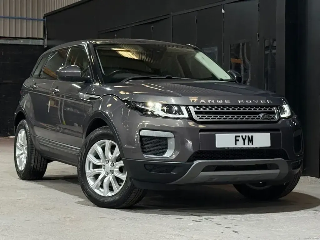 Used Land Rover Range Rover evoque SE 180 HP (132 kW) 2016 Grey Estate
