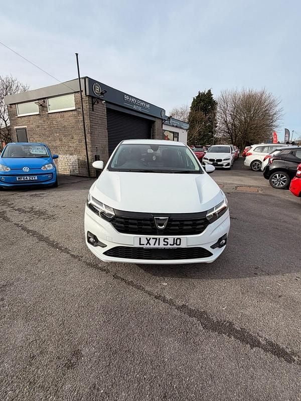 Begagnad Dacia Sandero Comfort 2022 Vit Halvkombi