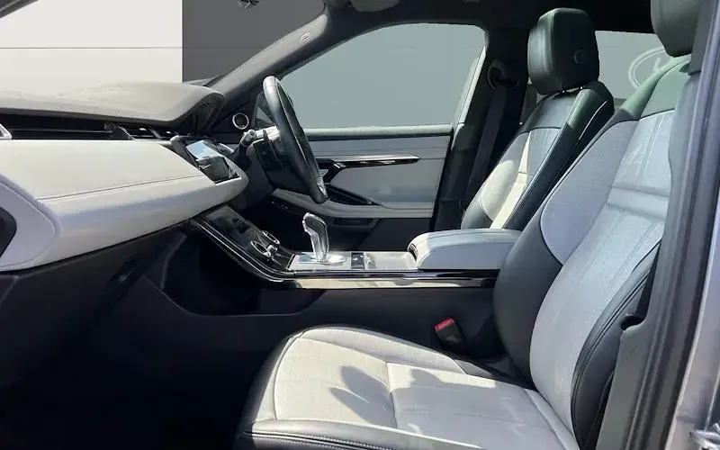 Used Land Rover Range Rover evoque HSE Dynamic 309 HP (227 kW) 2023 SUV