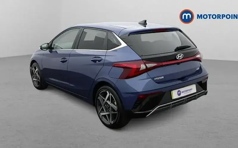 Used Hyundai i20 Ultimate 101 HP (74 kW) 2025 Blue Hatchback