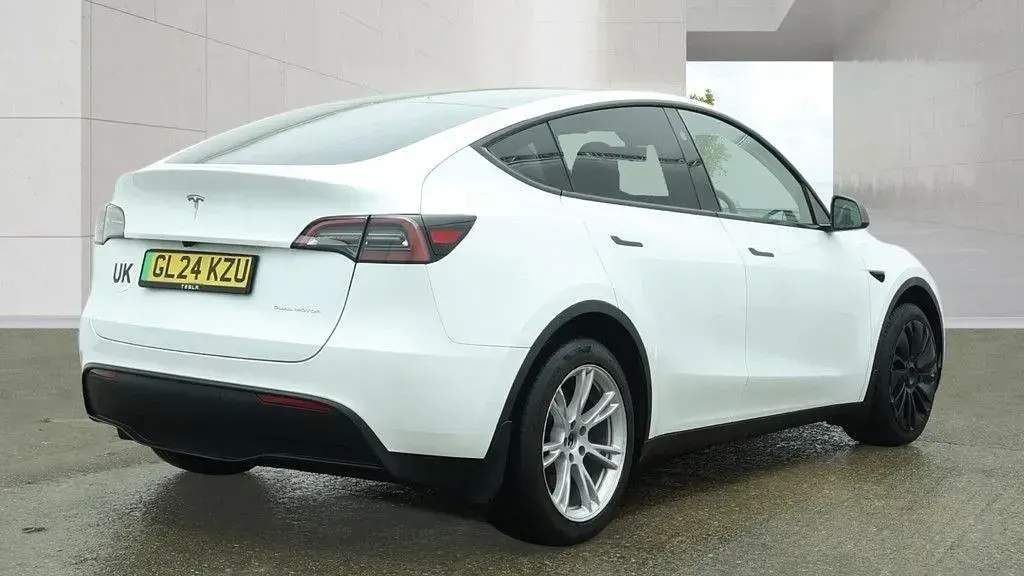 Used Tesla Model Y 282 kW (384 HP) 2024 SUV