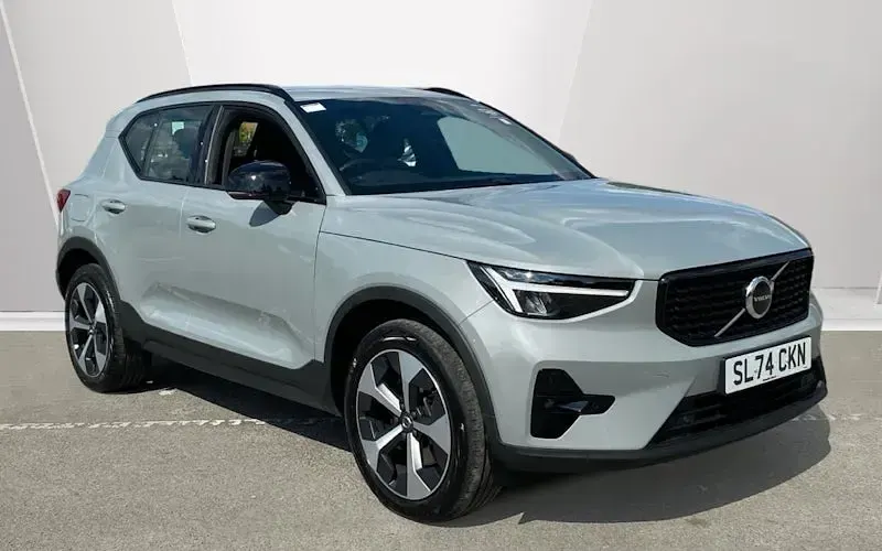Used Volvo XC40 Plus 163 HP (119 kW) 2024 SUV