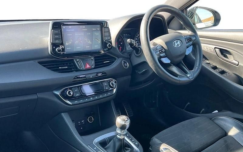 Used Hyundai i30 275 HP (202 kW) 2020 Hatchback